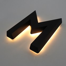 Mostrar detalles de Letras Corpóreas Todo en metacrilato frontal pintado con iluminación lateral C0115Y Imagen de Letras Corpóreas Todo en metacrilato frontal pintado con iluminación lateral C0115Y