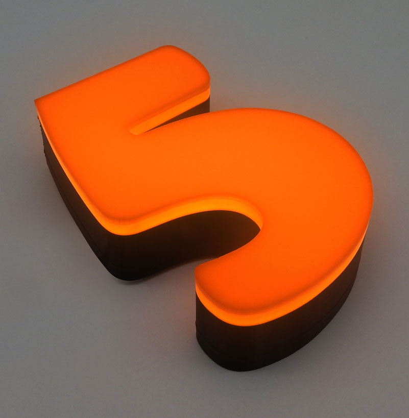Picture of Channel Letters  All acrylic with light everywhere ZC0051Y-2